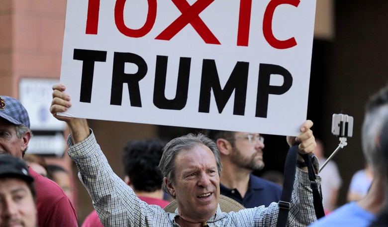 The Morning Briefing: Violence at Nazi-less Trump Rally and Much, Much More