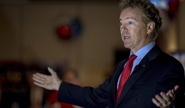 Rand Paul's Festivus Grievances Note 'How Many Million Americans Who’ve Wanted to Force-Choke' Cruz