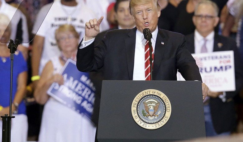 Ex-Obama Advisor Predicts 'Historic' Turnout for Trump, Says 'All Biden Can Do Is Leverage Interviews'