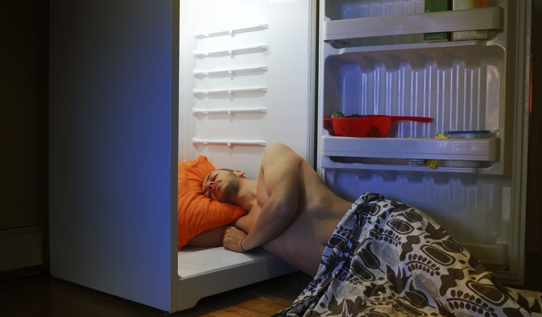 Improve Your Health and Lose Weight by Sleeping in a Cold Room