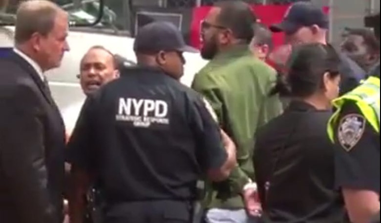 Three House Dems Arrested Outside of Trump Tower During DACA Sit-In