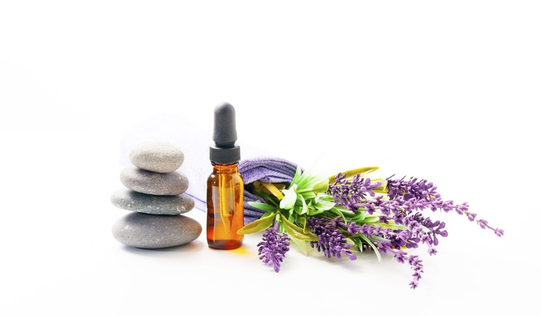 Fast Facts About the Essential Oil Craze That's Sweeping the Planet