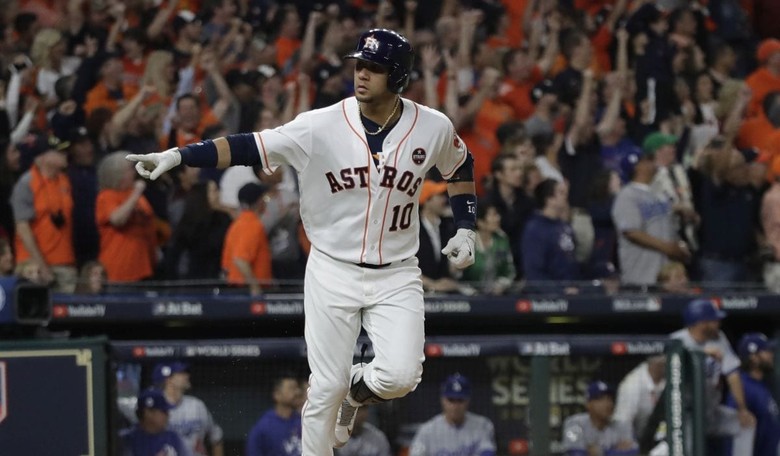 [UPDATED] Astros Player Makes 'Racially Insensitive Gesture' After Hitting Homer Off Japanese Pitcher