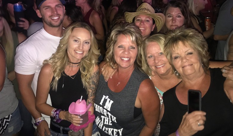 Moments after Military Honor at Vegas Concert, Heroes Sprang into Action Saving Lives