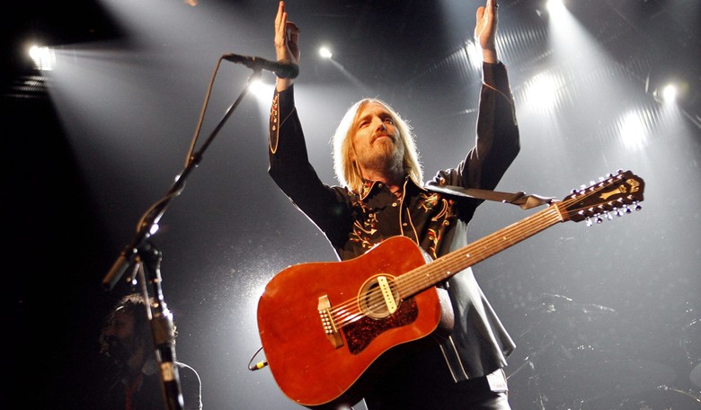 Tom Petty Dies After Finishing 40th Anniversary Tour