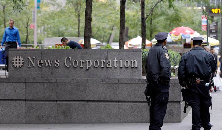Former WSJ Editor on Trump: Media Not America’s ‘Enemy’