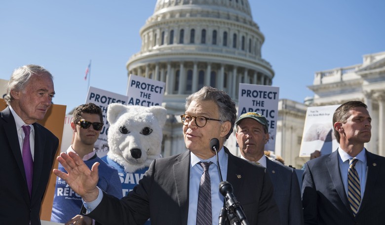 No Arctic Drilling Since Oil Prices are Low, Argue Dem Senators