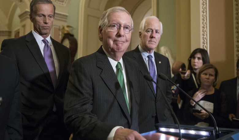 McConnell Floats Names of Failed Tea Party Candidates in Response to Bannon Threat