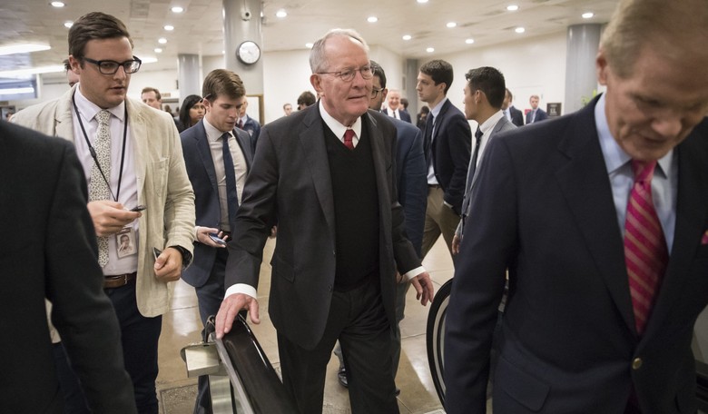 At Least a Dozen Republicans Back Senate Plan to Restore Obamacare Subsidies