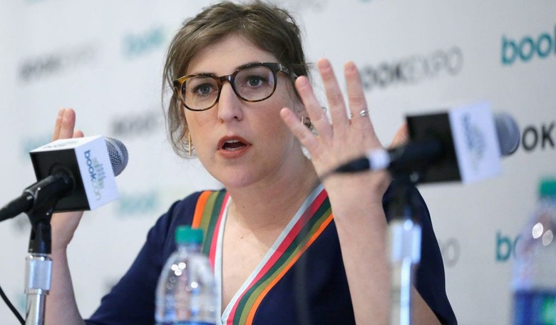 Backlash Against Mayim Bialik's Weinstein Op-Ed Highlights Fatal Flaw in Today’s Feminism