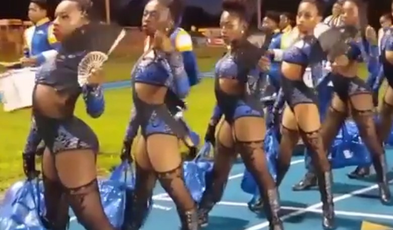 In What World Is It OK for Teen Girls to Perform in a Halftime Stripper Show?!?!?