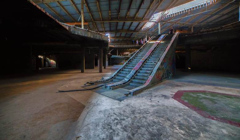 How Predatory Private Equity Firms Are Destroying Our Shopping Centers