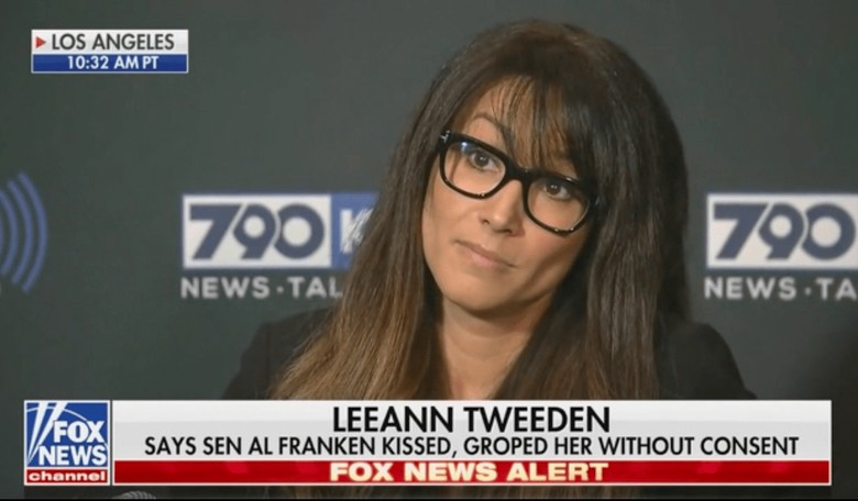 Leeann Tweeden on Al Franken: 'I Accept His Apology ... I'm Not Calling for Him to Step Down'
