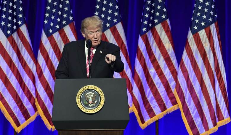 Trump Calls Red Hen Restaurant 'Dirty'