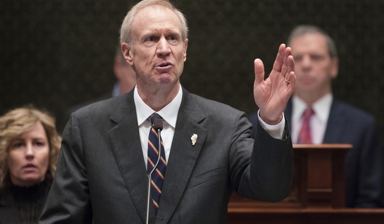 New Illinois Abortion Law Fires Up Pro-Lifers, Inspires Challenge to GOP Governor