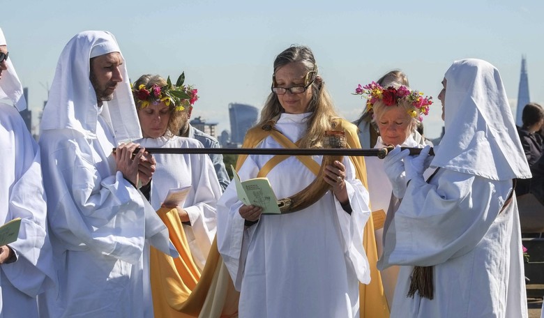 What Religion is a Libertarian? Party Wants to Find Out
