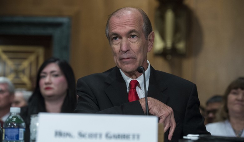 Senate Banking Committee Rejects Trump's Nominee to Lead Ex-Im Bank