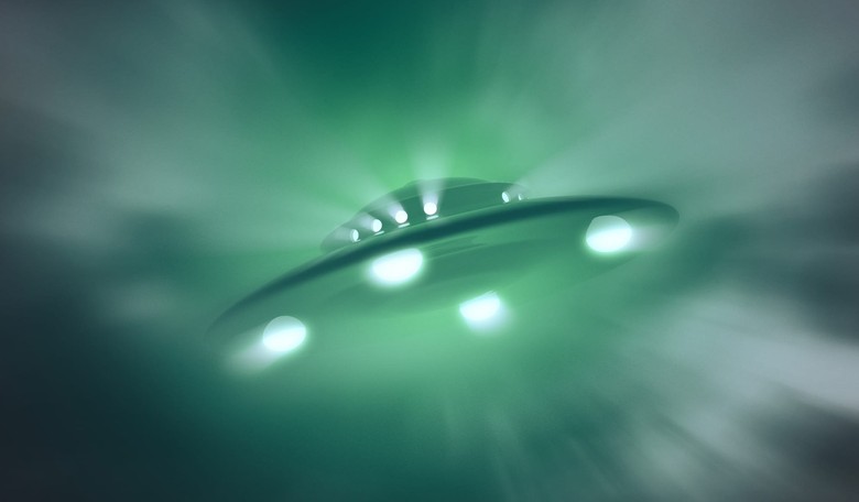 CIA Advised Americans on How to Photograph UFOs and Report Them