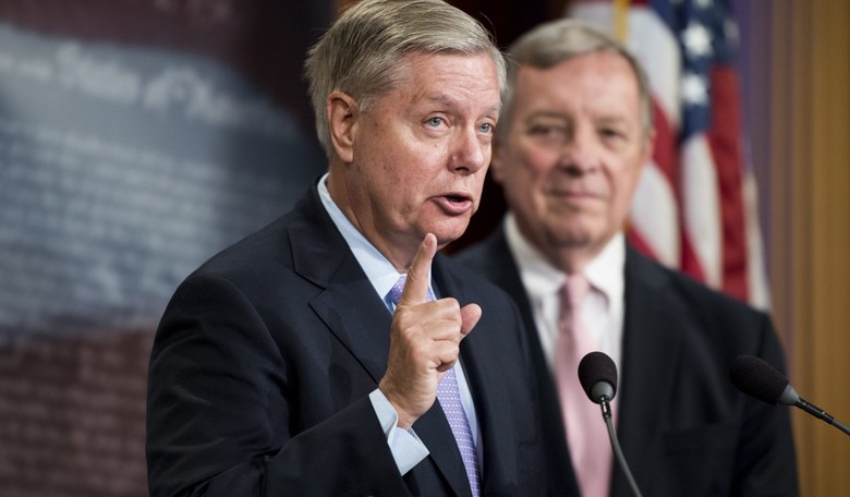 Durbin Says Graham Confronted Trump on 'Shithole' Comments with 'Extraordinary Political Courage'