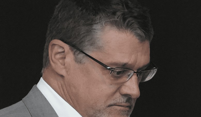 Report: FBI Used Unverified Anti-Trump Dossier to Obtain FISA Warrant