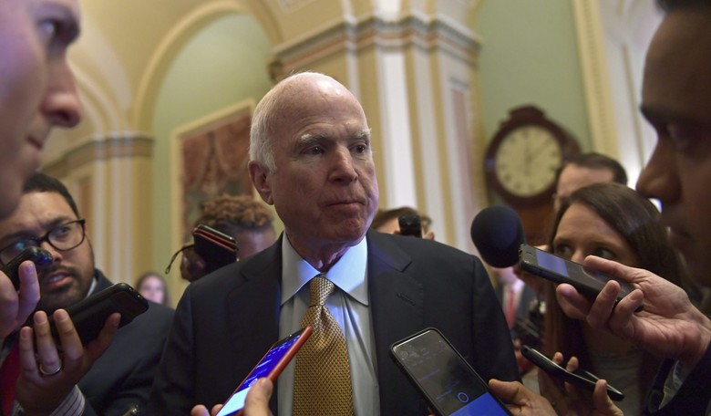 McCain, Coons to Pompeo: Find More Immigrant-Friendly Nominee to Lead Refugee Office