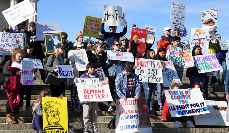 Trump Impeachment Protester: Growing Economy is ‘Obama's Doing’