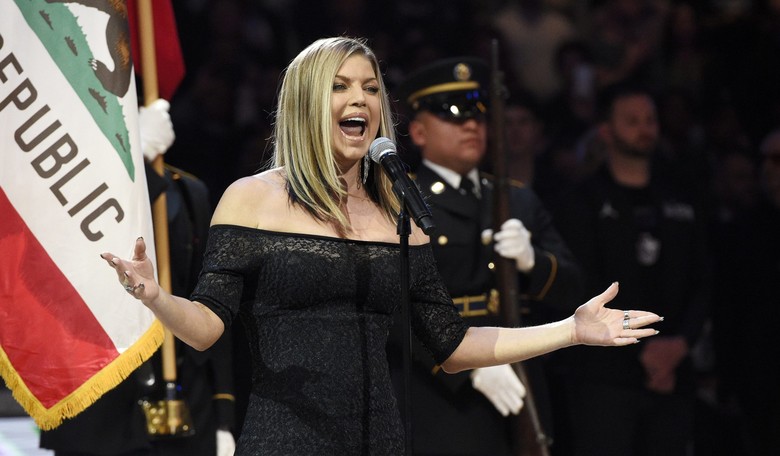 Fergie Botches National Anthem at NBA All-Star Game, Twitter Laughs Out Loud