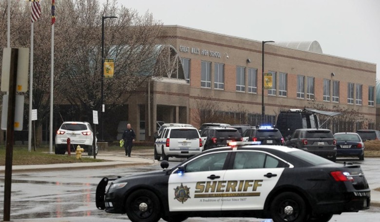 Armed School Employee Took on Maryland School Shooter
