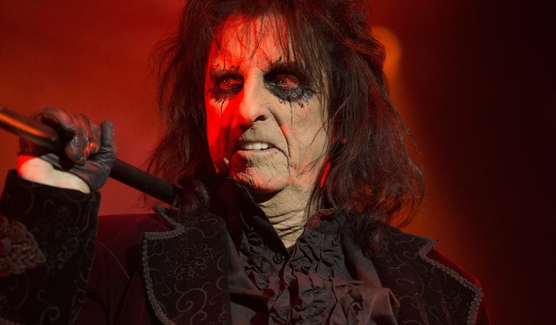 Alice Cooper Credits Faith for Saving Him From Dangers of Rock Star Excess