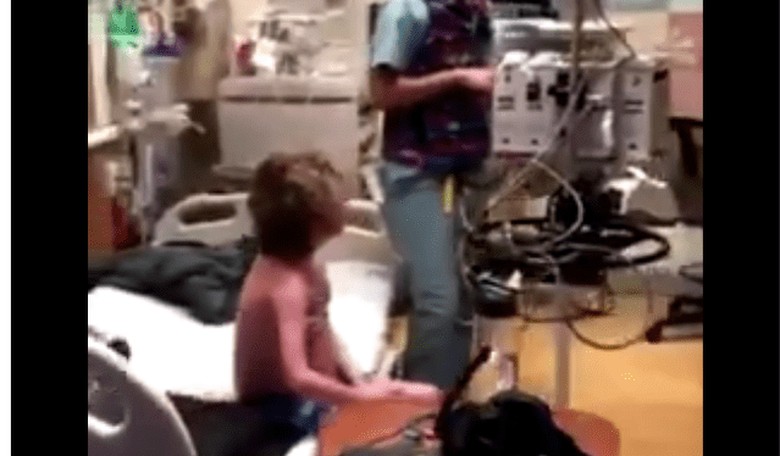 Doctor Dresses Like Chewbacca to Deliver Great News to Teenage Patient