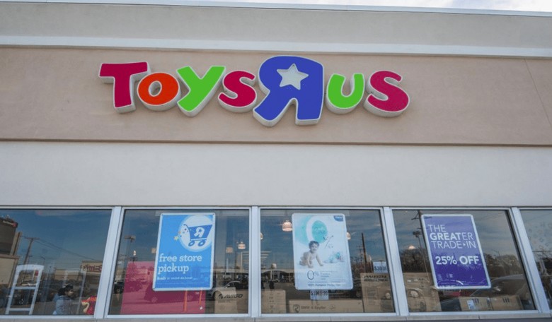 Toys R Us to Close All 800 of Its U.S. Stores
