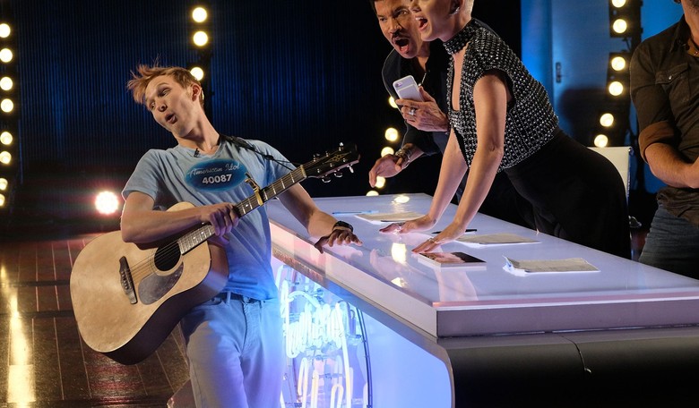 Katy Perry Sexually Assaults a Contestant on American Idol