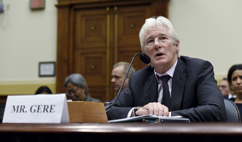 Richard Gere: Some Republicans are ‘Real Jerks,’ Some on Hill ‘Should be Spanked’