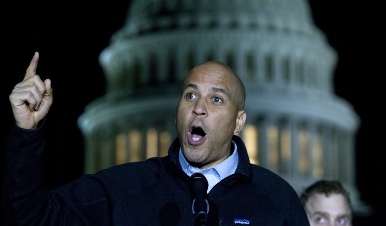 Booker on Lowering Voting Age to 16: ‘I Want to Consider It’