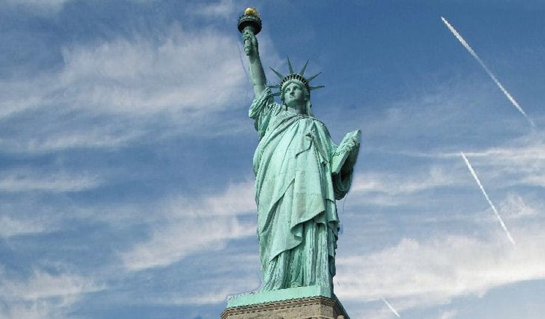Of Refugees, Borders, and Invaders