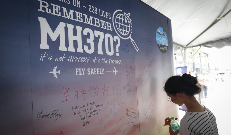 Experts Now Have Chilling Theory of What Doomed Malaysia Airlines Flight 370
