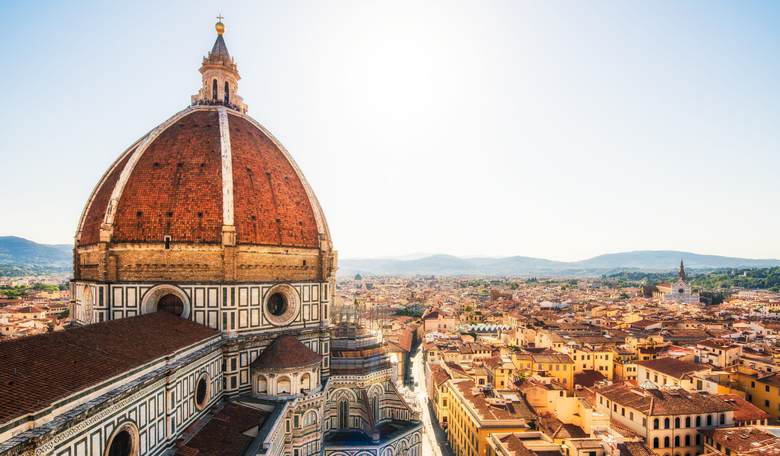 6 Overrated Tourist Destinations to Avoid This Summer