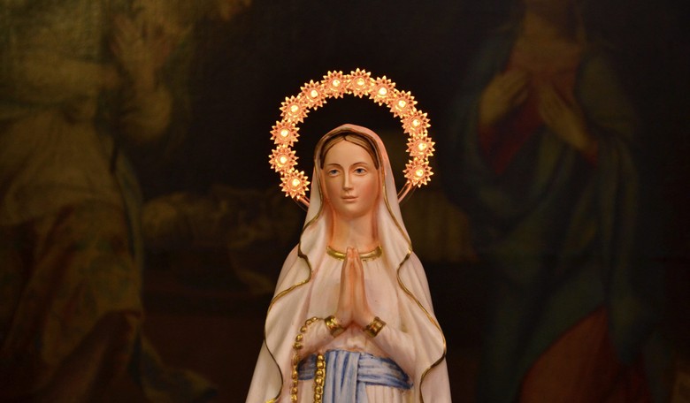 Exorcists Say Devils Fear the Virgin Mary, the ‘Humblest of Creatures’