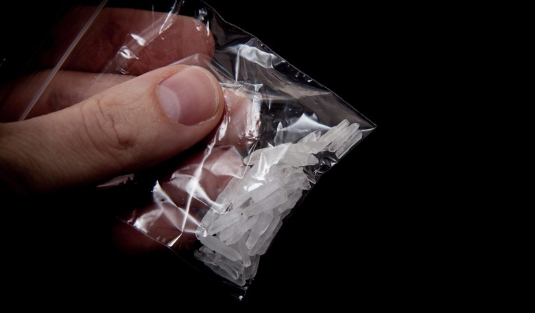 Ohio Cops Lure Addicts to Treatment by Offering to Test Meth for Zika Virus