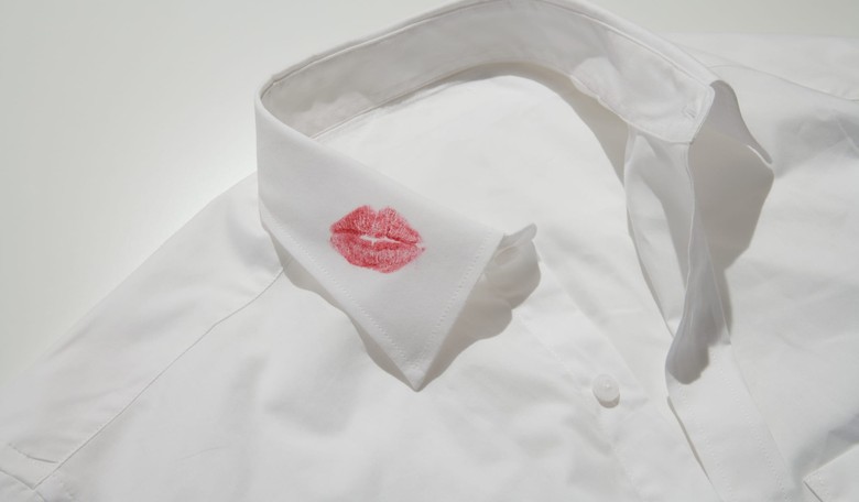 Pretending You're in an Affair Can Spice Up Your Marriage, Relationship Expert Says