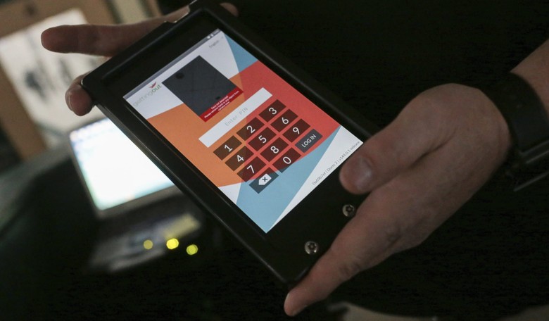 Inmates in Five Idaho Prisons Hack Tablets to Steal $225,000 in Digital Credits
