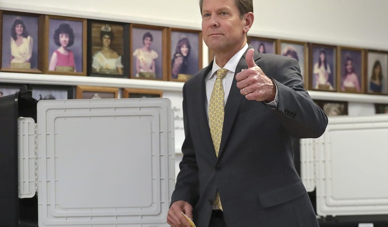 Trump-Endorsed Brian Kemp Trounces Casey Cagle in Georgia GOP Governor's Runoff