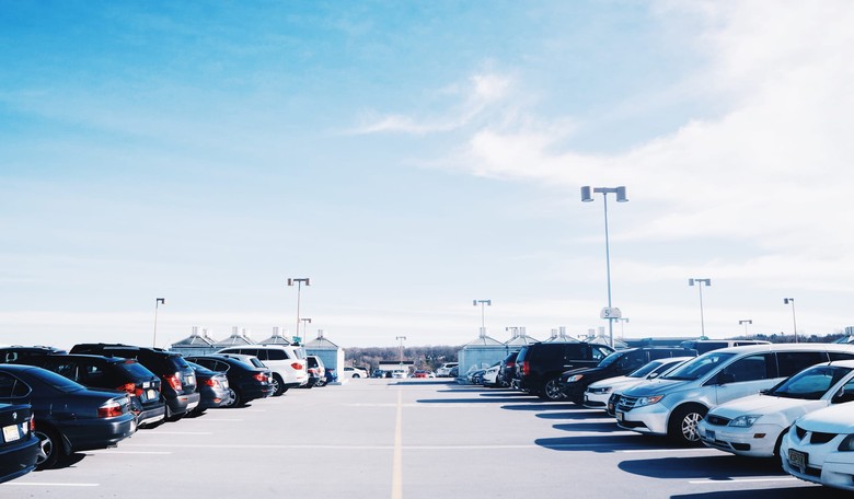 Shopping Centers in California Are Spying on Customers for an ICE Contractor