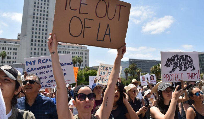 The Morning Briefing: Some Democrats Try and Moderate and Much, Much More