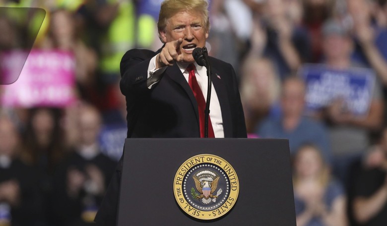 Trump Promises 'Large Sanctions' on Turkey Over Imprisonment of American Pastor