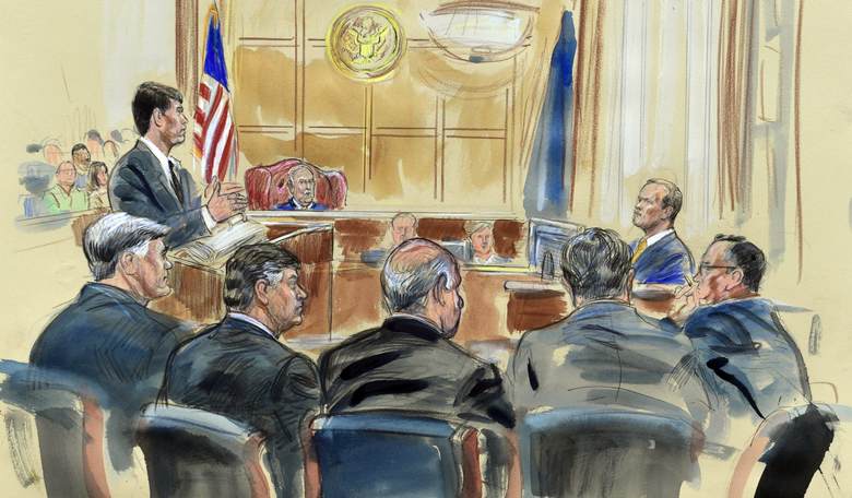 Gates Takes the Stand, Says He Committed Crimes with Manafort