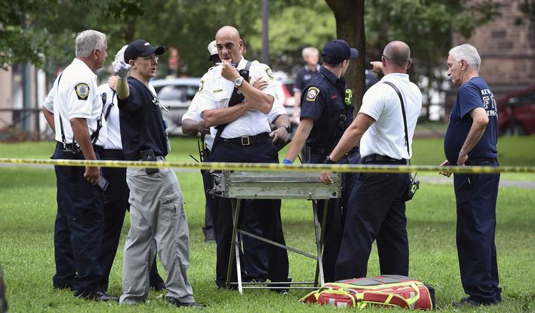 Horrified Onlookers Watch as 71 Drug Users Collapse in Connecticut Park... IN ONE DAY