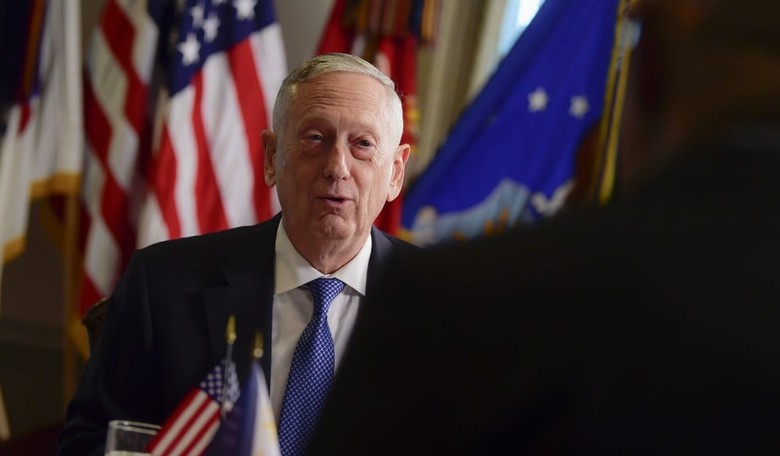 Mattis: No 'Problems Brought to Me' with Women in Infantry, But 'Jury Is Out' on Concept
