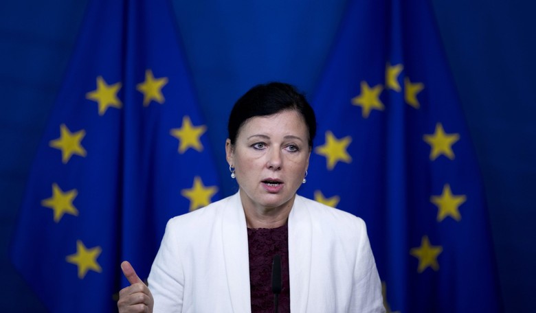 EU Justice Commissioner Says Media Must Be Regulated to Prevent 'Hate'