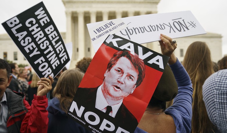 Handmaids Protest Kavanaugh FedSoc Event, Play Blasey Ford Speech on Jumbotron